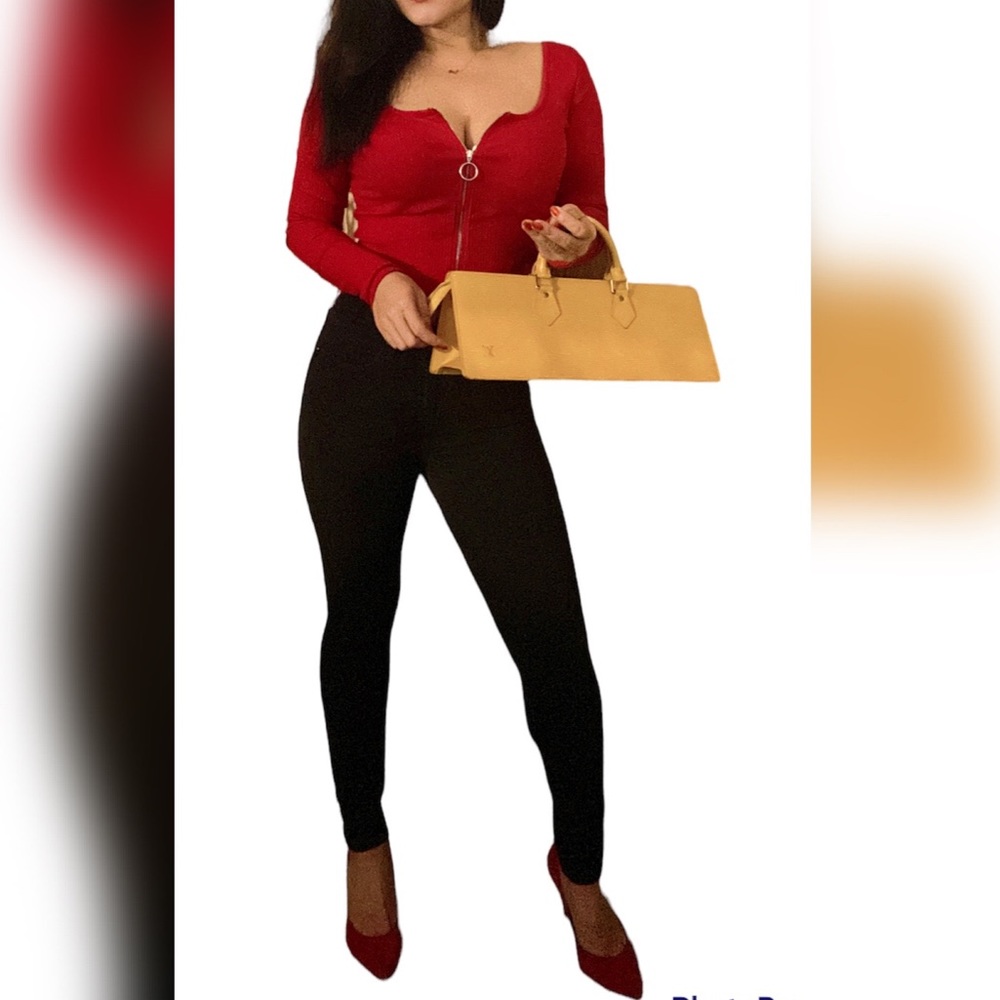 🌸👜Authentic Louis Vuitton Epi Sac Triangle - Picture 4 of 16